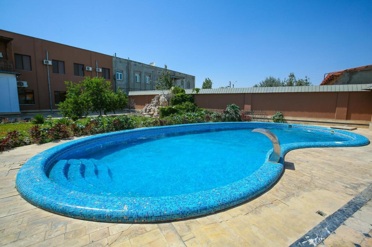 Avicenna Hotel Buchara Exteriör bild
